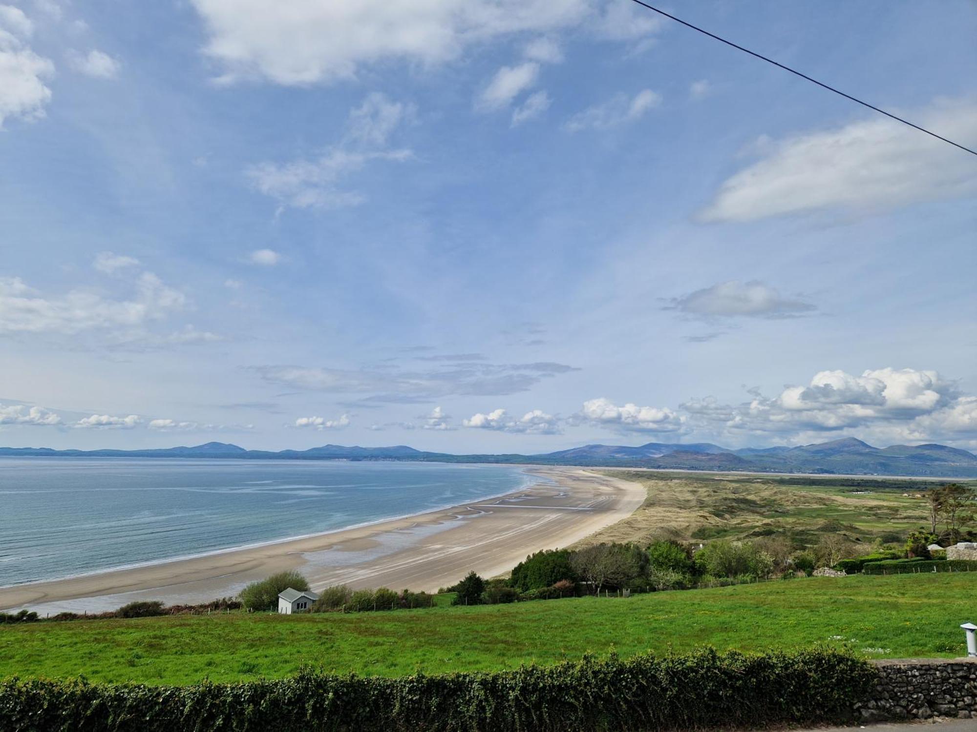 Y Branwen Restaurant & Rooms - Adult Only And Dog Friendly Harlech Bagian luar foto